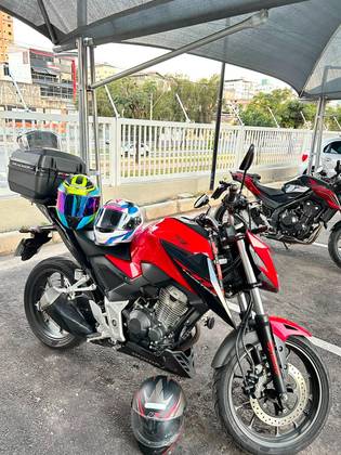 HONDA CB 300F TWISTER CBS HONDA CB 300F TWISTER CBS